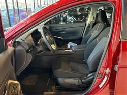 نیسان سێنترا